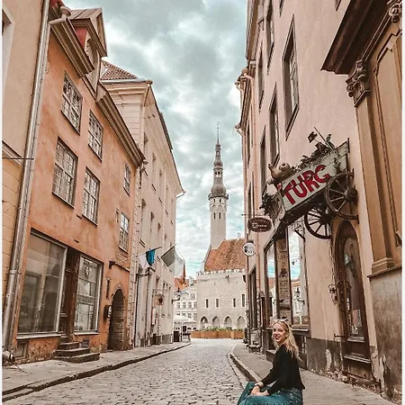 August Hostel Tallinn